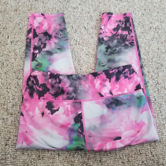 Athleta Pants - Athleta Floral Watercolor Capris Small
